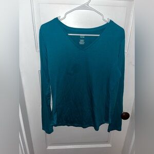 Jennifer Lauren Turqoise V-Neck Long Sleeve T-Shirt